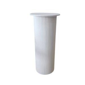 Ribbed plinth